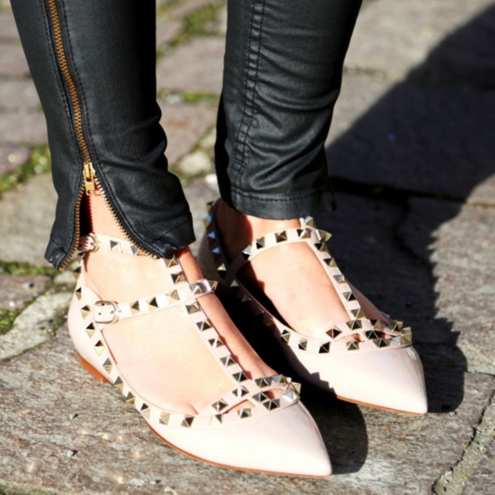 Valentino rockstad flats